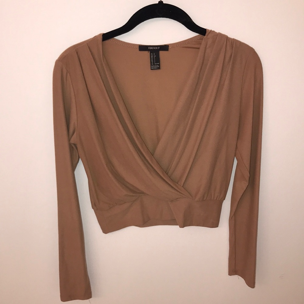 Long sleeve crop top
